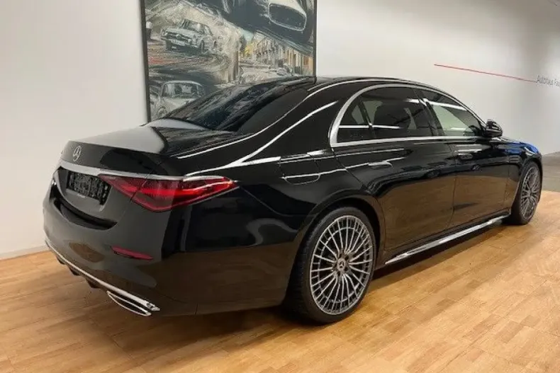 Mercedes-Benz S 580 (Clasa S) din 2024 cu 18.139 km - oferta MER196936 - foto 2