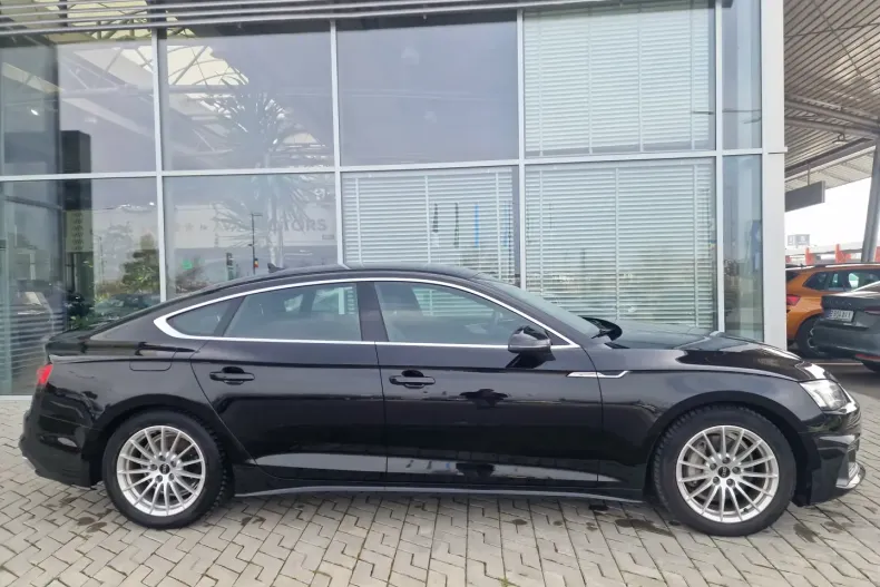 Audi A5 din 2022 cu 53.477 km - oferta AUD196940 - foto 5