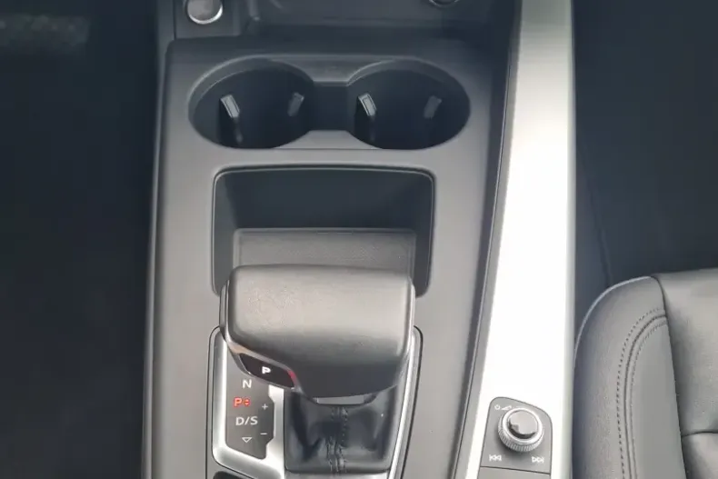 Audi A5 din 2022 cu 53.477 km - oferta AUD196940 - foto 35