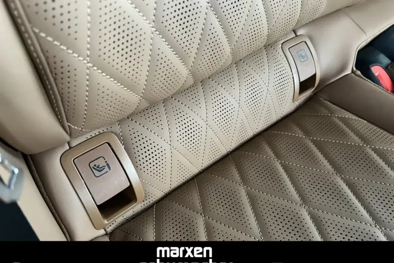 Mercedes-Benz E 220 (Clasa E) din 2023 cu 9.950 km - oferta MER196943 - foto 20