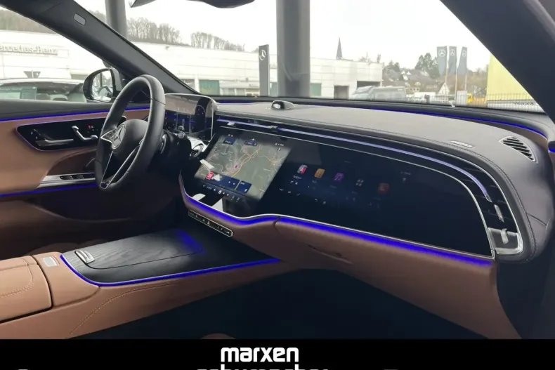 Mercedes-Benz E 220 (Clasa E) din 2023 cu 9.950 km - oferta MER196943 - foto 22