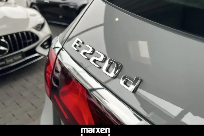 Mercedes-Benz E 220 (Clasa E) din 2023 cu 9.950 km - oferta MER196943 - foto 38