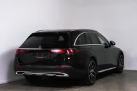 Mercedes-Benz E 220 (Clasa E) din 2024 cu 22.808 km - oferta MER196947 - foto 4