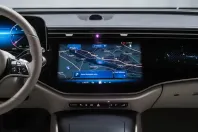 Mercedes-Benz E 220 (Clasa E) din 2024 cu 22.808 km - oferta MER196947 - foto 7