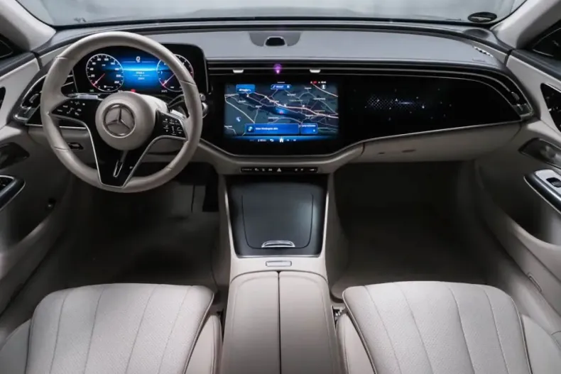 Mercedes-Benz E 220 (Clasa E) din 2024 cu 22.808 km - oferta MER196947 - foto 8