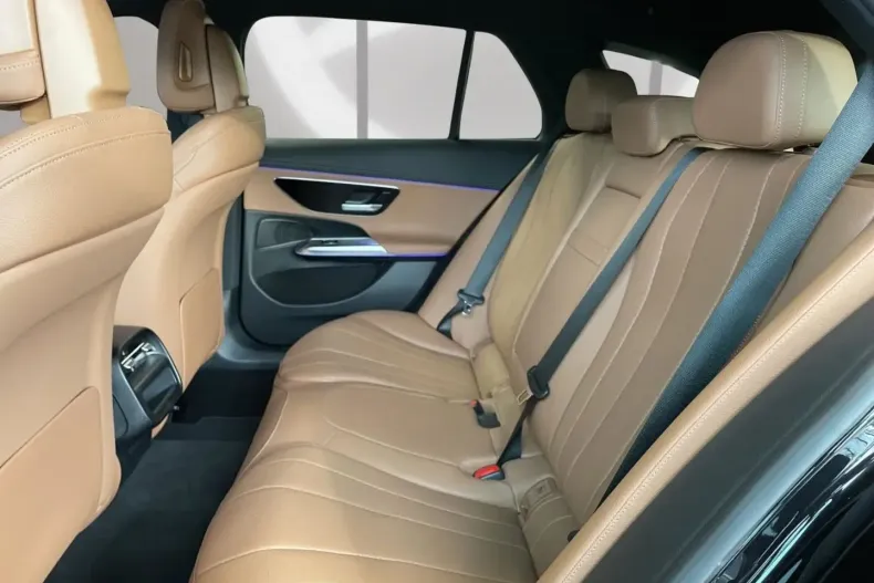 Mercedes-Benz E 220 (Clasa E) din 2025 cu 30.077 km - oferta MER196948 - foto 6