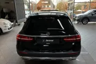 Mercedes-Benz E 400 (Clasa E) din 2023 cu 24.716 km - oferta MER196950 - foto 6