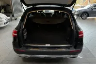 Mercedes-Benz E 400 (Clasa E) din 2023 cu 24.716 km - oferta MER196950 - foto 17