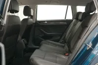 Volkswagen Passat Alltrack din 2022 cu 81.279 km - oferta VOL196951 - foto 16