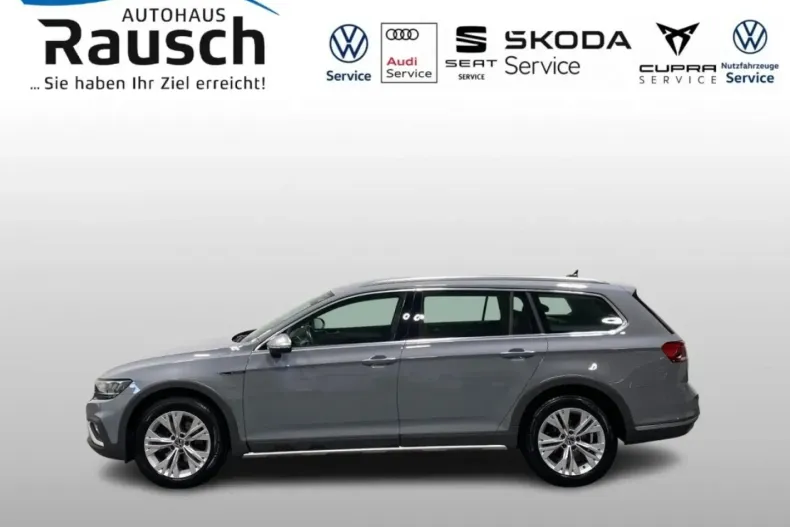 Volkswagen Passat Alltrack din 2023 cu 46.702 km - oferta VOL196953 - foto 2
