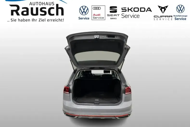 Volkswagen Passat Alltrack din 2023 cu 46.702 km - oferta VOL196953 - foto 9