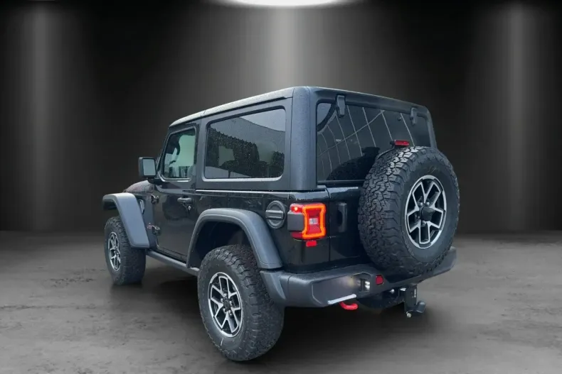 Jeep Wrangler din 2025 cu 14.990 km - oferta JEE196954 - foto 3