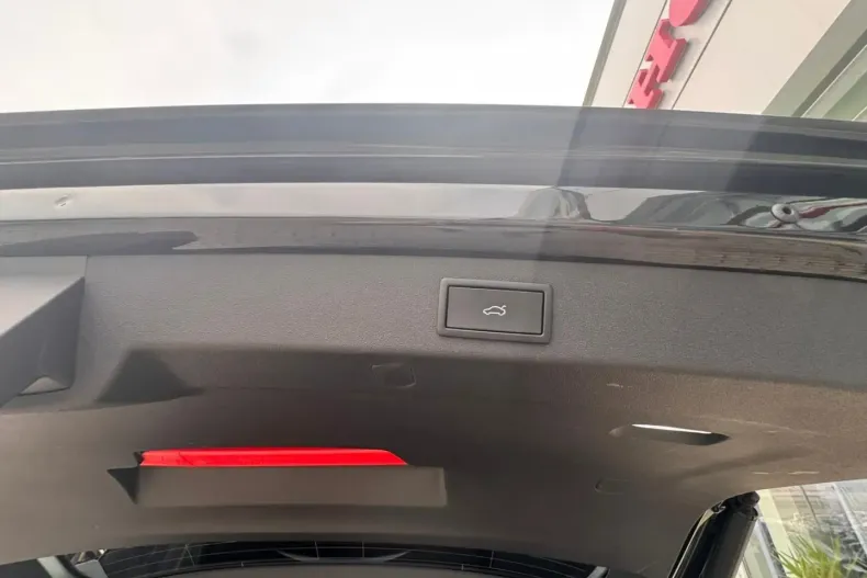 Skoda Kodiaq din 2024 cu 21.431 km - oferta SKO196957 - foto 11