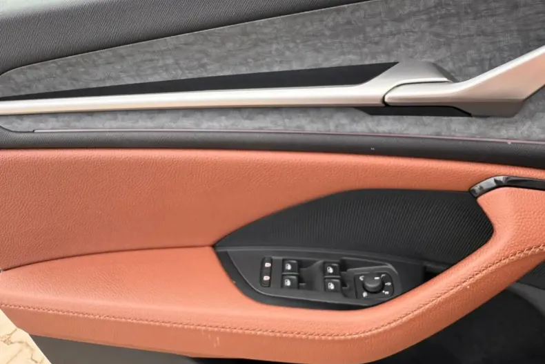 Skoda Kodiaq din 2024 cu 21.431 km - oferta SKO196957 - foto 29