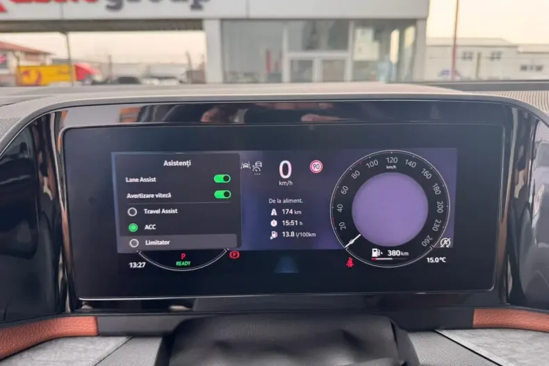 Skoda Kodiaq din 2024 cu 21.431 km - oferta SKO196957 - foto 31