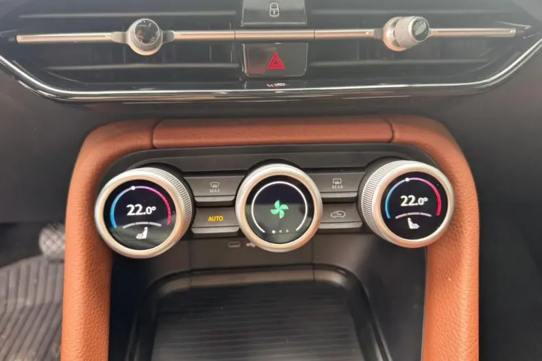 Skoda Kodiaq din 2024 cu 21.431 km - oferta SKO196957 - foto 35