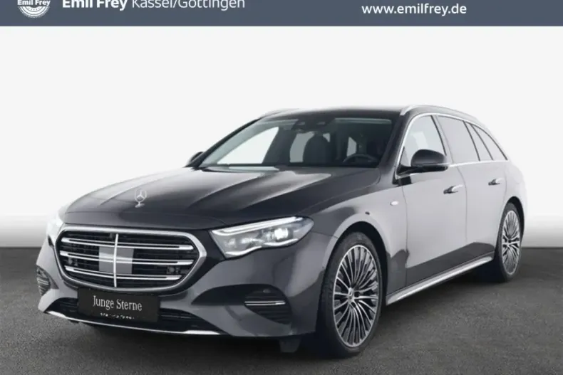 Mercedes-Benz E 300 (Clasa E) din 2025 cu 17.418 km - oferta MER196959 - foto 1