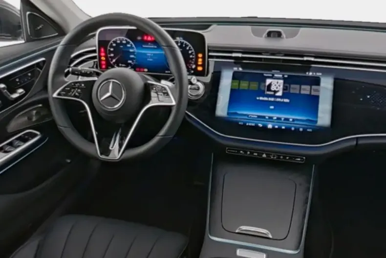 Mercedes-Benz E 300 (Clasa E) din 2025 cu 17.418 km - oferta MER196959 - foto 6