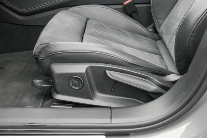 Audi A6 Allroad din 2024 cu 35.076 km - oferta AUD196962 - foto 13