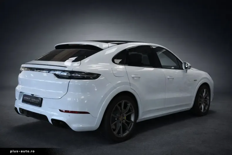 Porsche Cayenne din 2023 cu 11.074 km - oferta POR196971 - foto 5