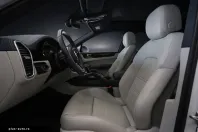 Porsche Cayenne din 2023 cu 11.074 km - oferta POR196971 - foto 10