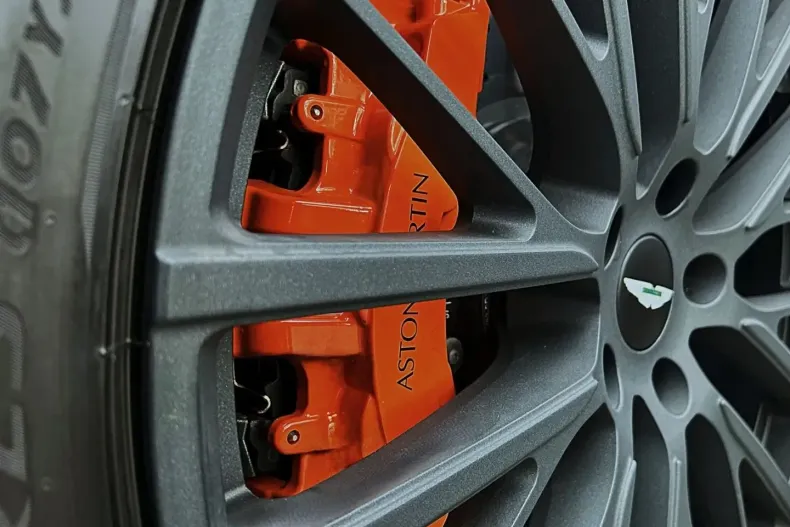 Aston Martin DBX din 2023 cu 13.000 km - oferta AST196972 - foto 14