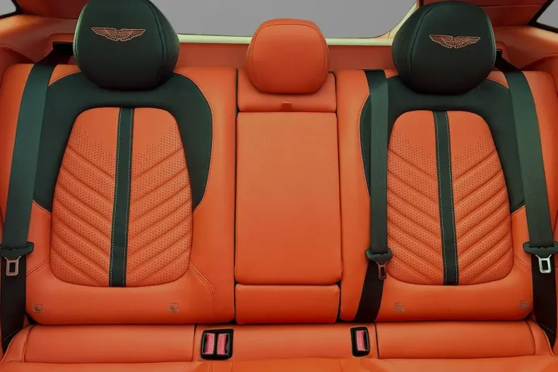 Aston Martin DBX din 2023 cu 13.000 km - oferta AST196972 - foto 19