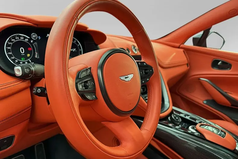 Aston Martin DBX din 2023 cu 13.000 km - oferta AST196972 - foto 30