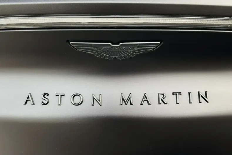 Aston Martin DBX din 2023 cu 13.000 km - oferta AST196972 - foto 38