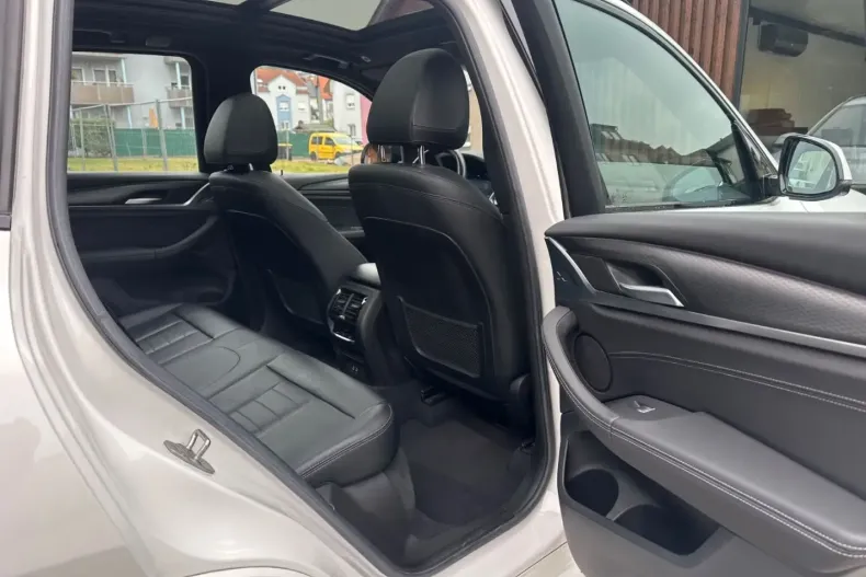 BMW X3 (Seria X) din 2022 cu 121.130 km - oferta BMW196974 - foto 11