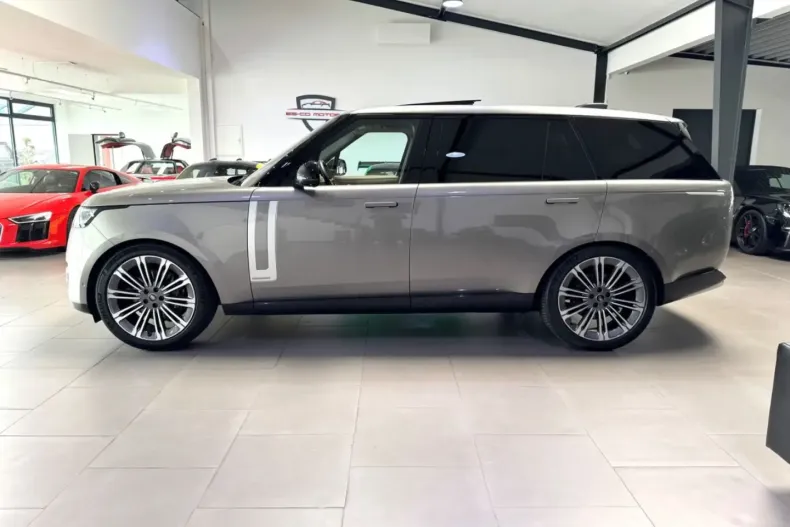 Land Rover Range Rover din 2023 cu 129.000 km - oferta LAN196977 - foto 3