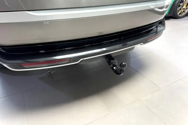 Land Rover Range Rover din 2023 cu 129.000 km - oferta LAN196977 - foto 25