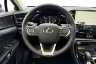 Lexus NX 350h din 2024 cu 41.838 km - oferta LEX196980 - foto 11