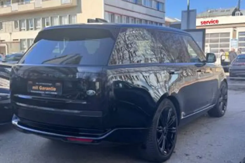 Land Rover Range Rover din 2023 cu 56.869 km - oferta LAN196988 - foto 4