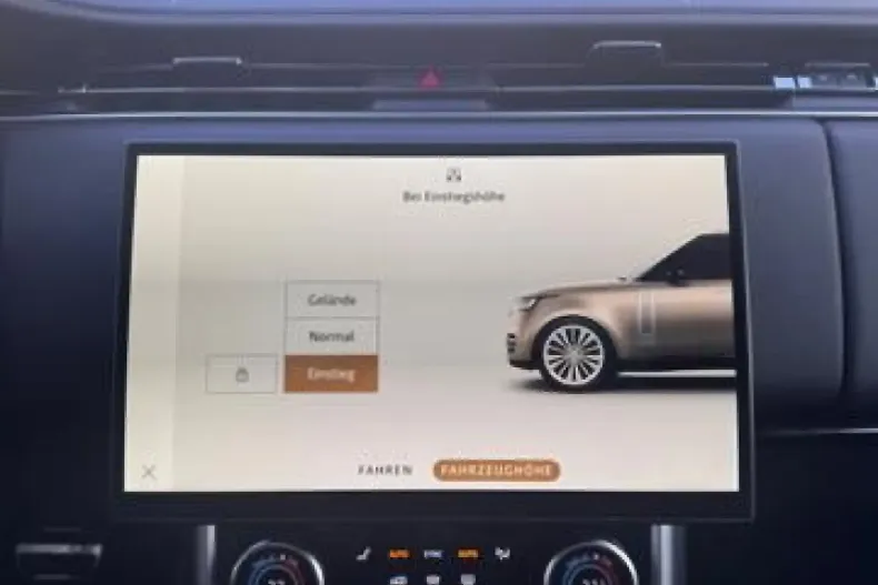 Land Rover Range Rover din 2023 cu 56.869 km - oferta LAN196988 - foto 13