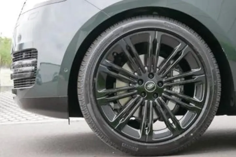 Land Rover Range Rover din 2025 cu 3.020 km - oferta LAN196989 - foto 6