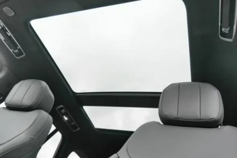 Land Rover Range Rover din 2025 cu 3.020 km - oferta LAN196989 - foto 12