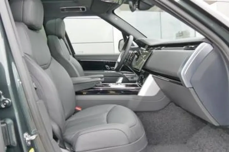 Land Rover Range Rover din 2025 cu 3.020 km - oferta LAN196989 - foto 15