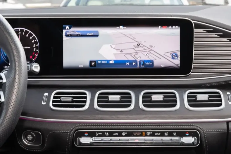 Mercedes-Benz GLE 400 (Clasa GLE) din 2024 cu 18.706 km - oferta MER196991 - foto 6