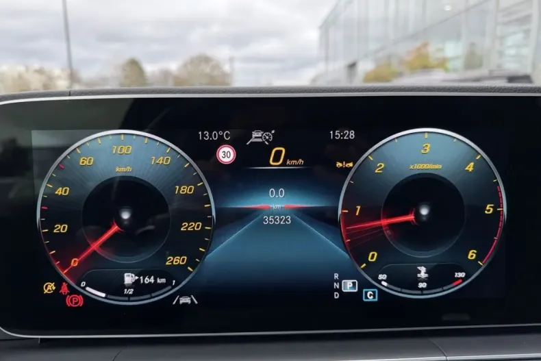 Mercedes-Benz GLE 400 (Clasa GLE) din 2024 cu 35.321 km - oferta MER196993 - foto 15