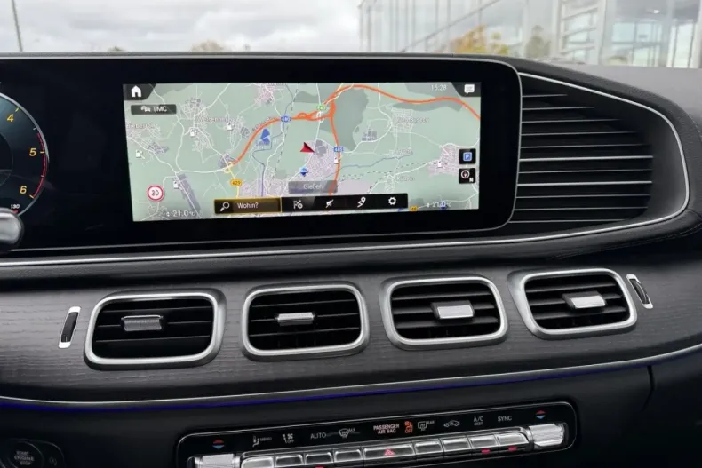 Mercedes-Benz GLE 400 (Clasa GLE) din 2024 cu 35.321 km - oferta MER196993 - foto 16