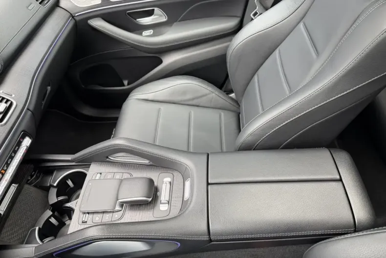 Mercedes-Benz GLE 400 (Clasa GLE) din 2024 cu 35.321 km - oferta MER196993 - foto 17