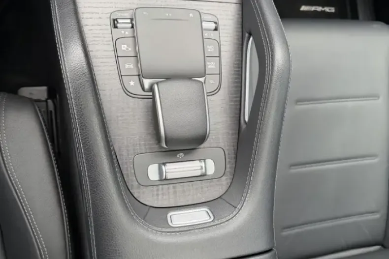 Mercedes-Benz GLE 400 (Clasa GLE) din 2024 cu 35.321 km - oferta MER196993 - foto 18