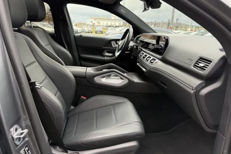 Mercedes-Benz GLE 400 (Clasa GLE) din 2024 cu 35.321 km - oferta MER196993 - foto 22