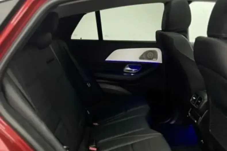 Mercedes-Benz GLE 400 (Clasa GLE) din 2024 cu 34.966 km - oferta MER196994 - foto 9