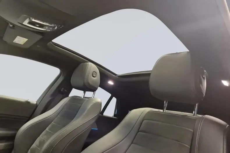 Mercedes-Benz GLE 400 (Clasa GLE) din 2024 cu 26.693 km - oferta MER196995 - foto 13