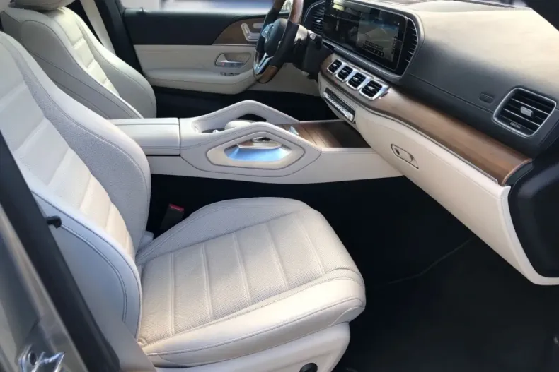 Mercedes-Benz GLE 400 (Clasa GLE) din 2024 cu 43.134 km - oferta MER196999 - foto 10