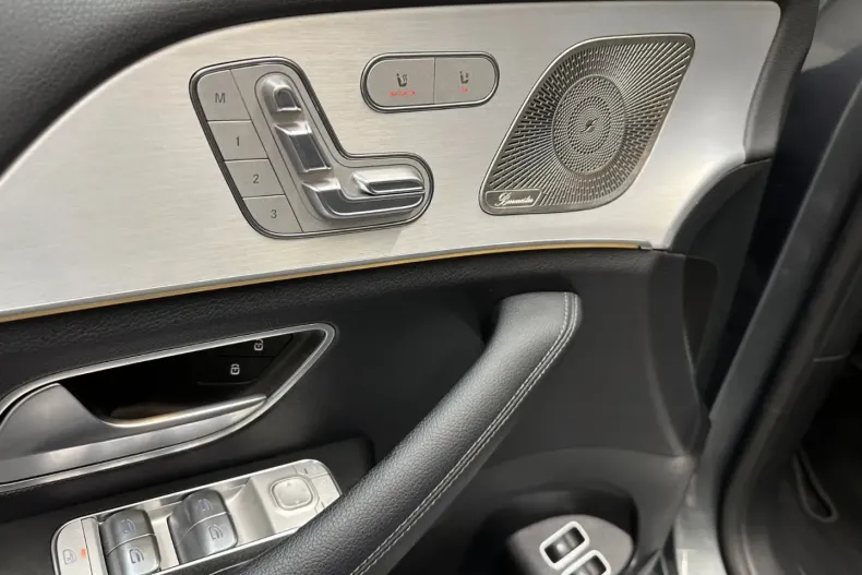 Mercedes-Benz GLE 400 (Clasa GLE) din 2024 cu 24.000 km - oferta MER197000 - foto 10