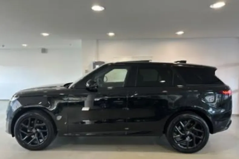 Land Rover Range Rover Sport din 2024 cu 6.890 km - oferta LAN197002 - foto 2