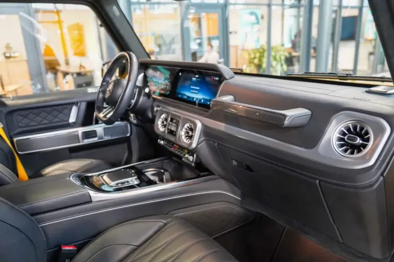 Mercedes-Benz G 63 AMG (Clasa G) din 2024 cu 11.732 km - oferta MER197009 - foto 8